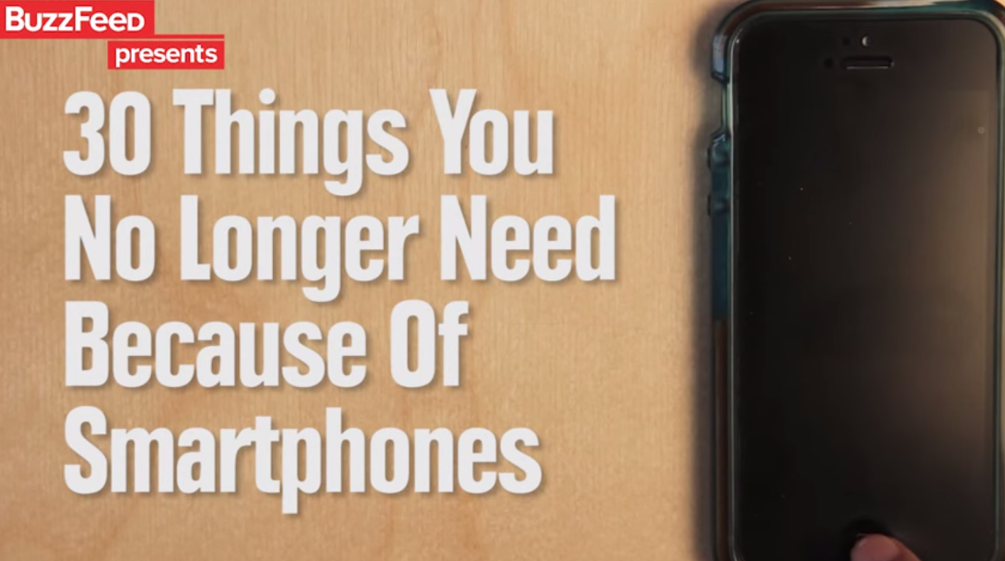 30 THINGS LESSER TO CARRY ALL THANKS TO OUR SMARTPHONES